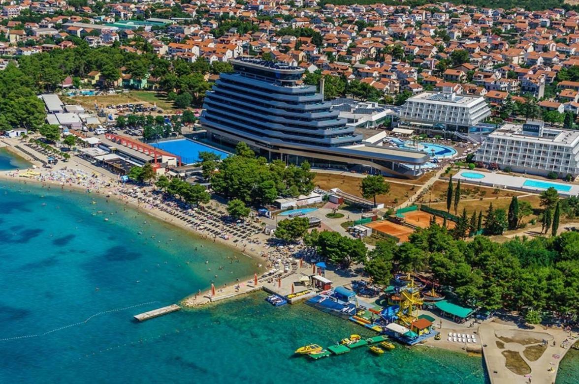 Vila Vodice *